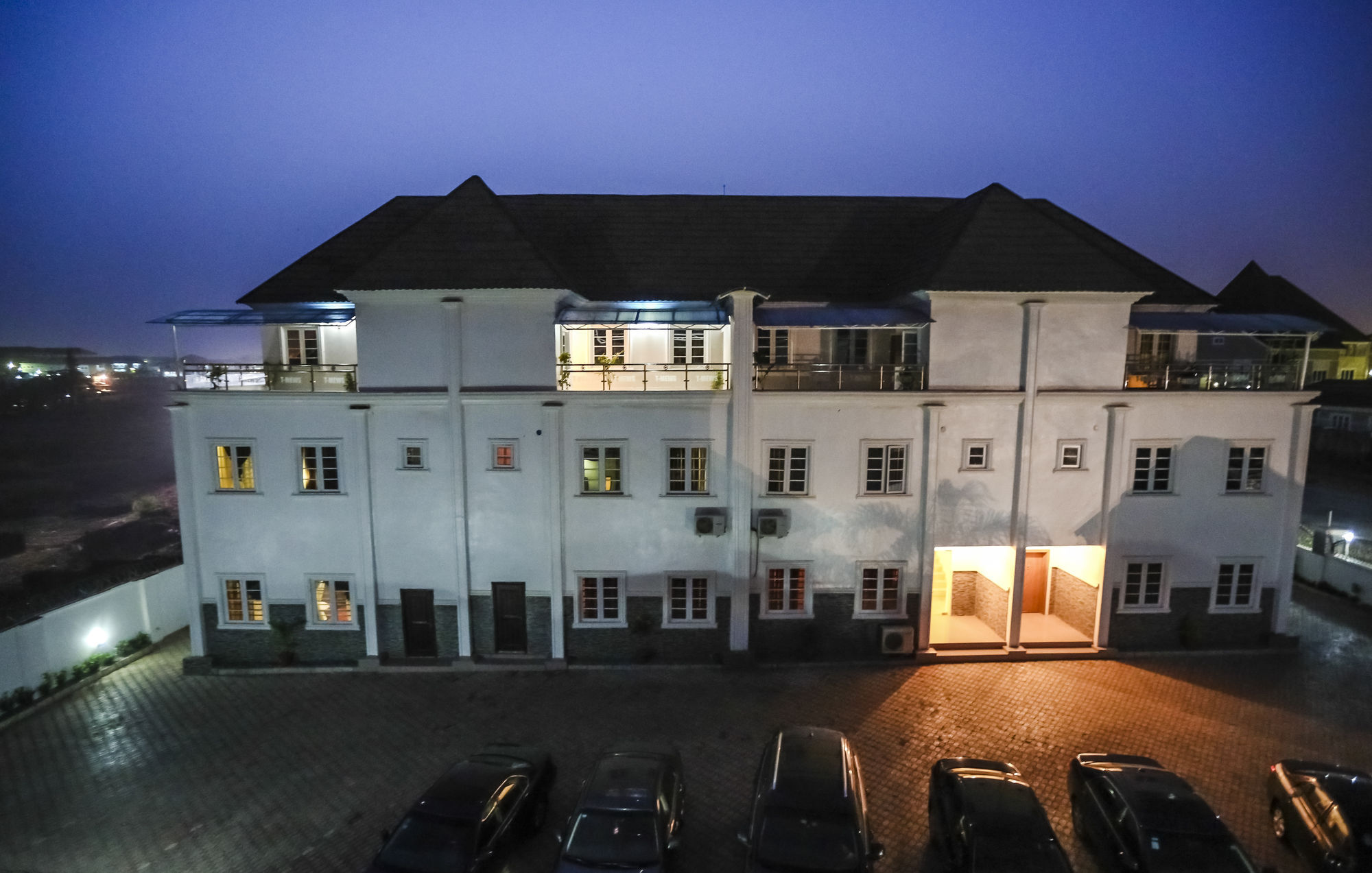 Tranquil Mews Hotel Jabi المظهر الخارجي الصورة